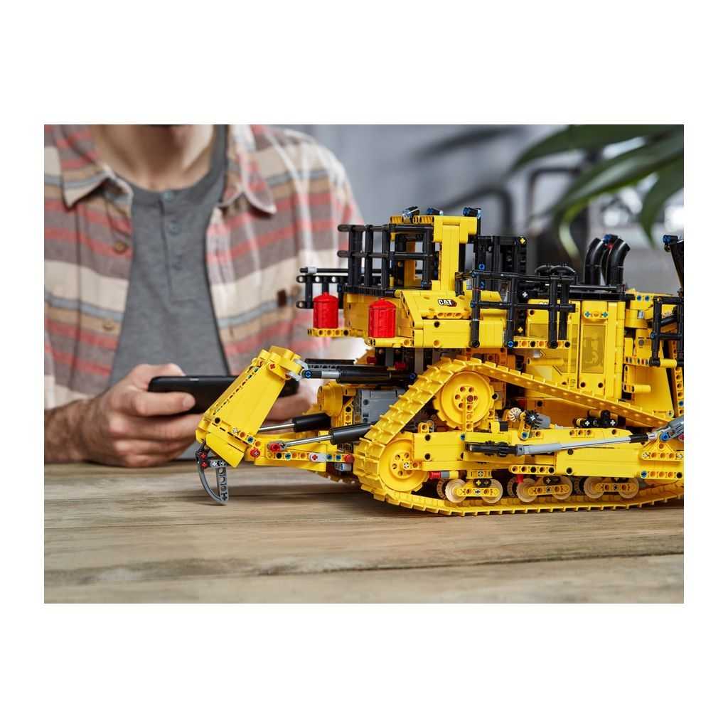 Technic Lego Buldócer Cat D11 Controlado por App Edades 18+ # 42131 Artículo 3854 Piezas | FDT-739061